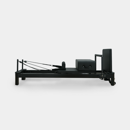 AL4 Aluminum Alloy Pilates Reformer | Black & White