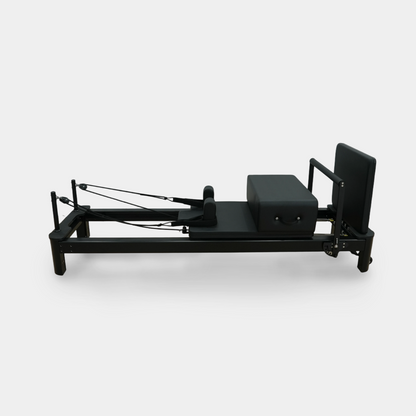 AL4 Aluminum Alloy Pilates Reformer | Black & White