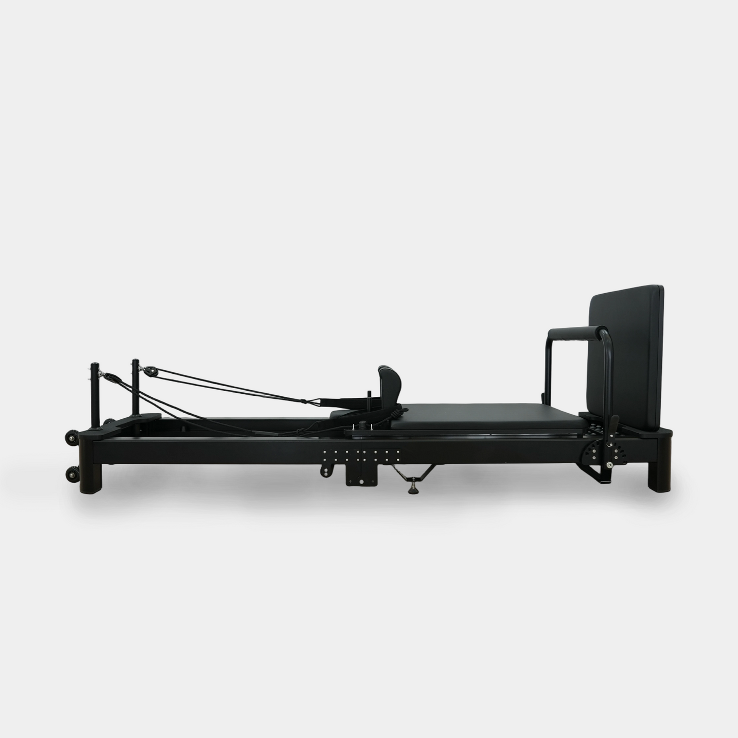 Foldable Aluminum Pilates Reformer | Black & White