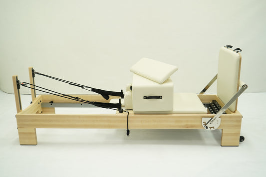 Spliced Maple Wood Pilates Reformer | 3.5cm Frame