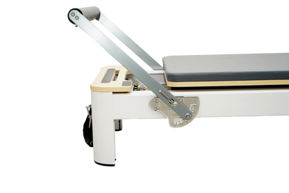 AL4 Aluminum Alloy Pilates Reformer | Black & White